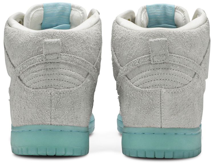 Dunk High SB Chairman Bao