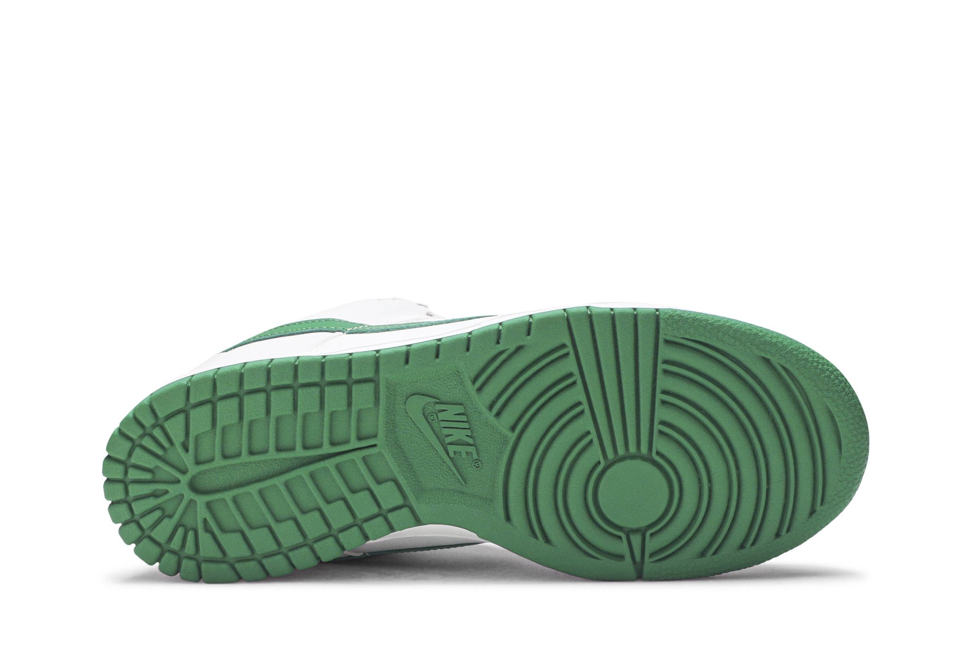 Buy Dunk Low Pro SB 'White Classic Green' - 304292 133 | GOAT