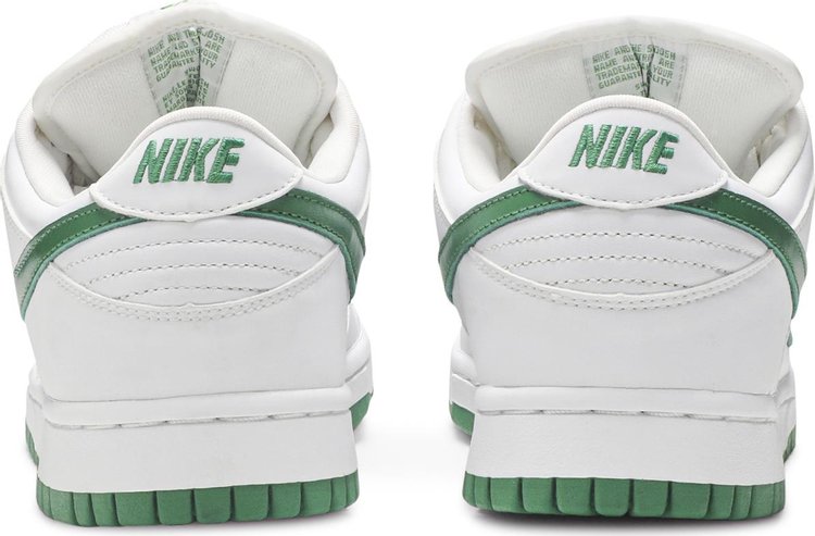 Dunk Low Pro SB White Classic Green