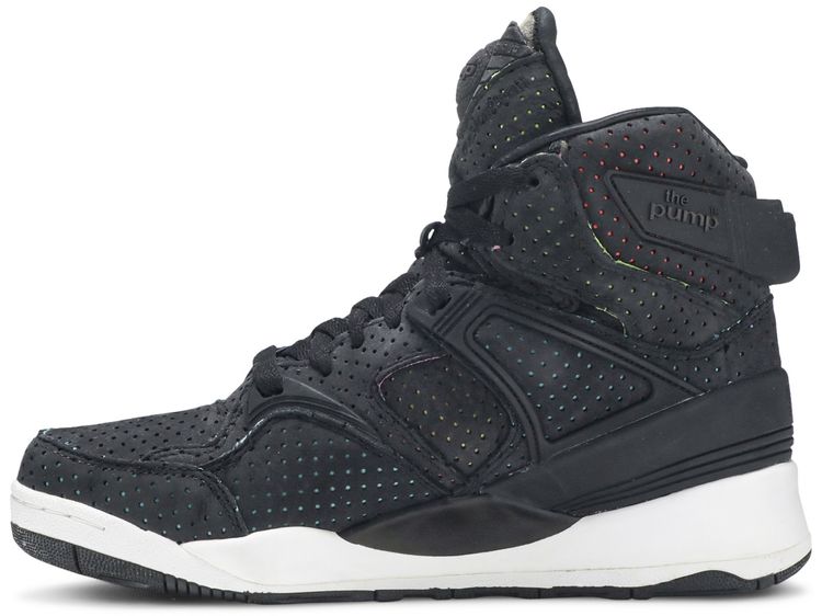 Reebok Sneakersnstuff x The Pump Certified Blacklights
