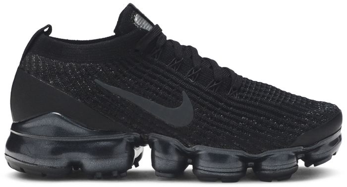 vapormax triple black flyknit