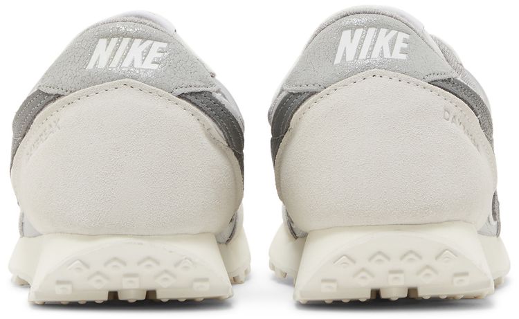 Nike Wmns Daybreak SE Light Smoke Grey