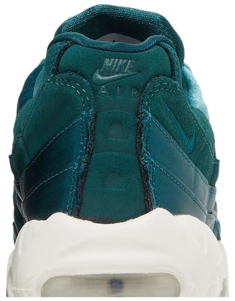 Wmns Air Max 95 Green Velvet