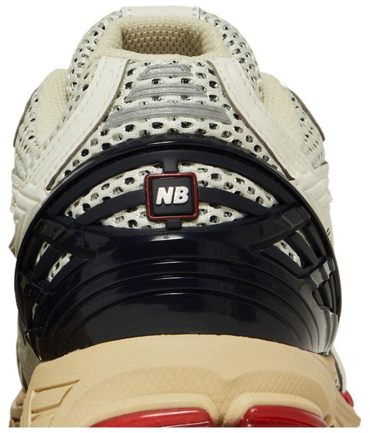 New Balance 1906R Sea Salt Eclipse