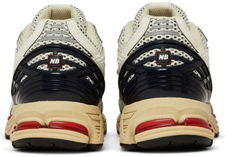 New Balance 1906R Sea Salt Eclipse