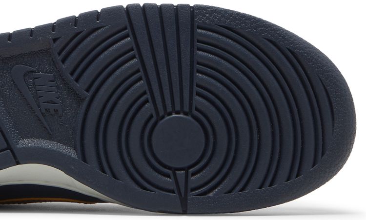 Nike Dunk Low SE GS Copper Swoosh