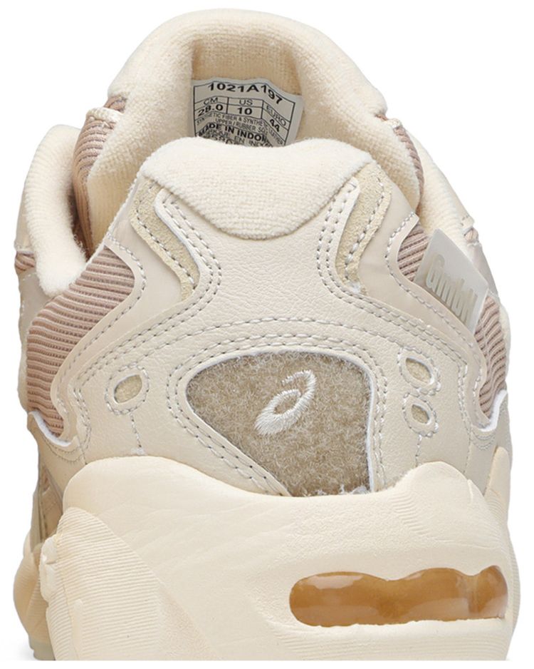 GmbH x ASICS Gel Kayano 5 OG Seashell