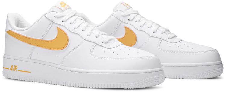 Nike Air Force 1 Low 07 University Gold