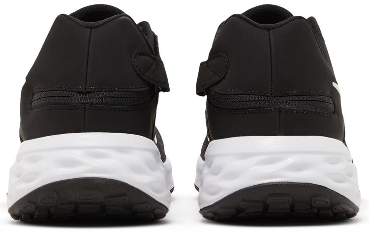 Nike Revolution 6 FlyEase Next Nature Black White