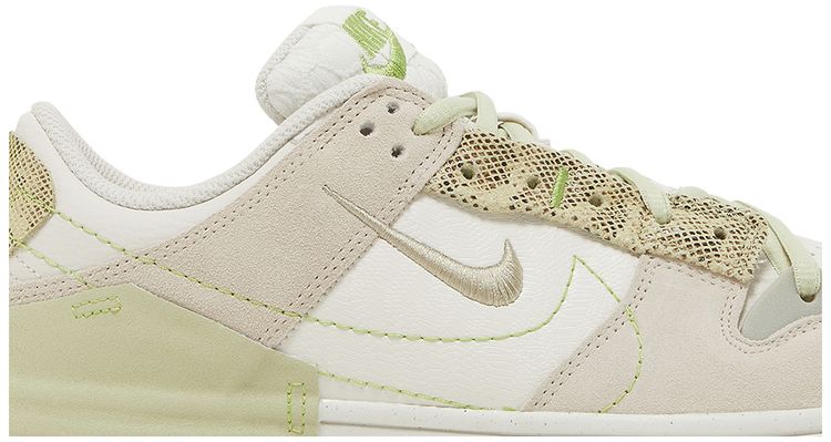 Nike Wmns Dunk Low Disrupt 2 Green Snake