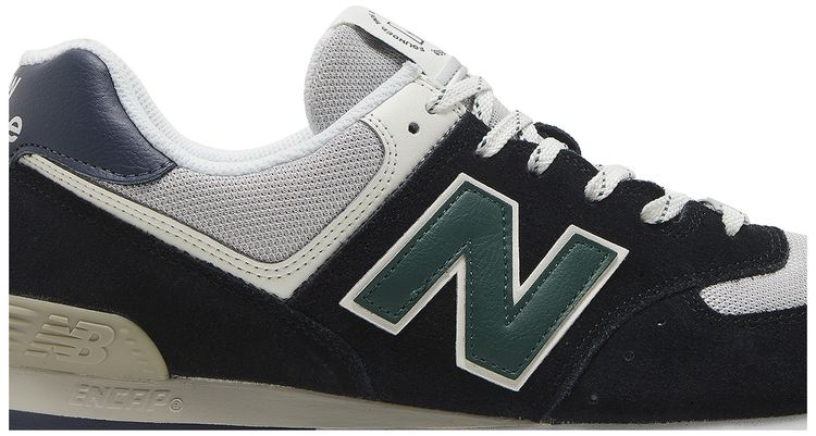 New Balance 574 Rugged Black Green