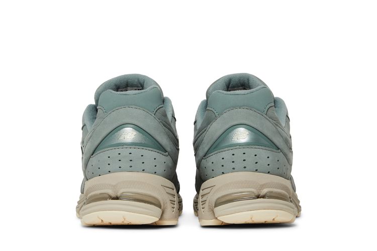 Buy Kith x New Balance 2002R 
