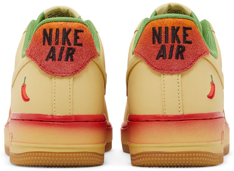 Nike Air Force 1 07 Chili Pepper