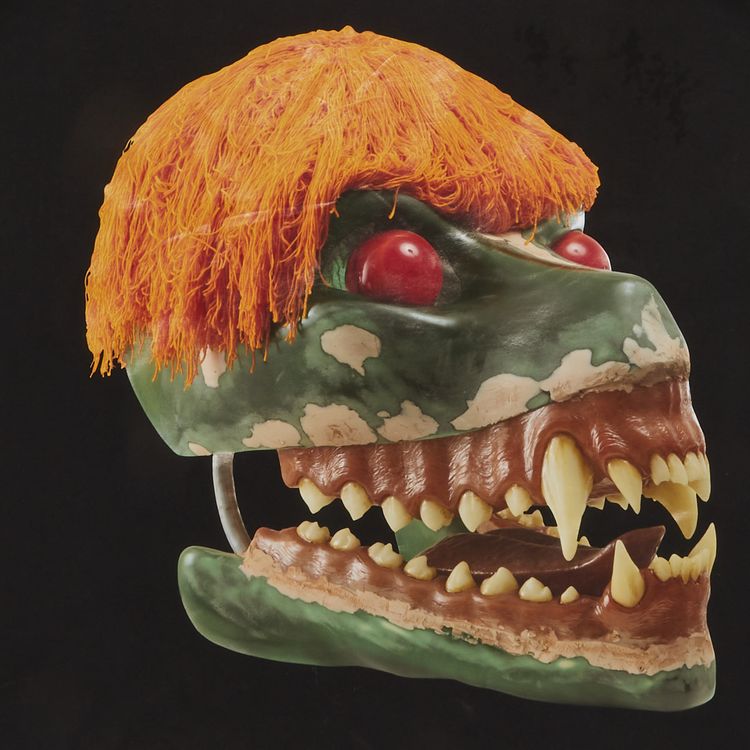 SR Studio LA CA ED 50 Basic T Shirt With Skulls BlackYellow SkullWhite