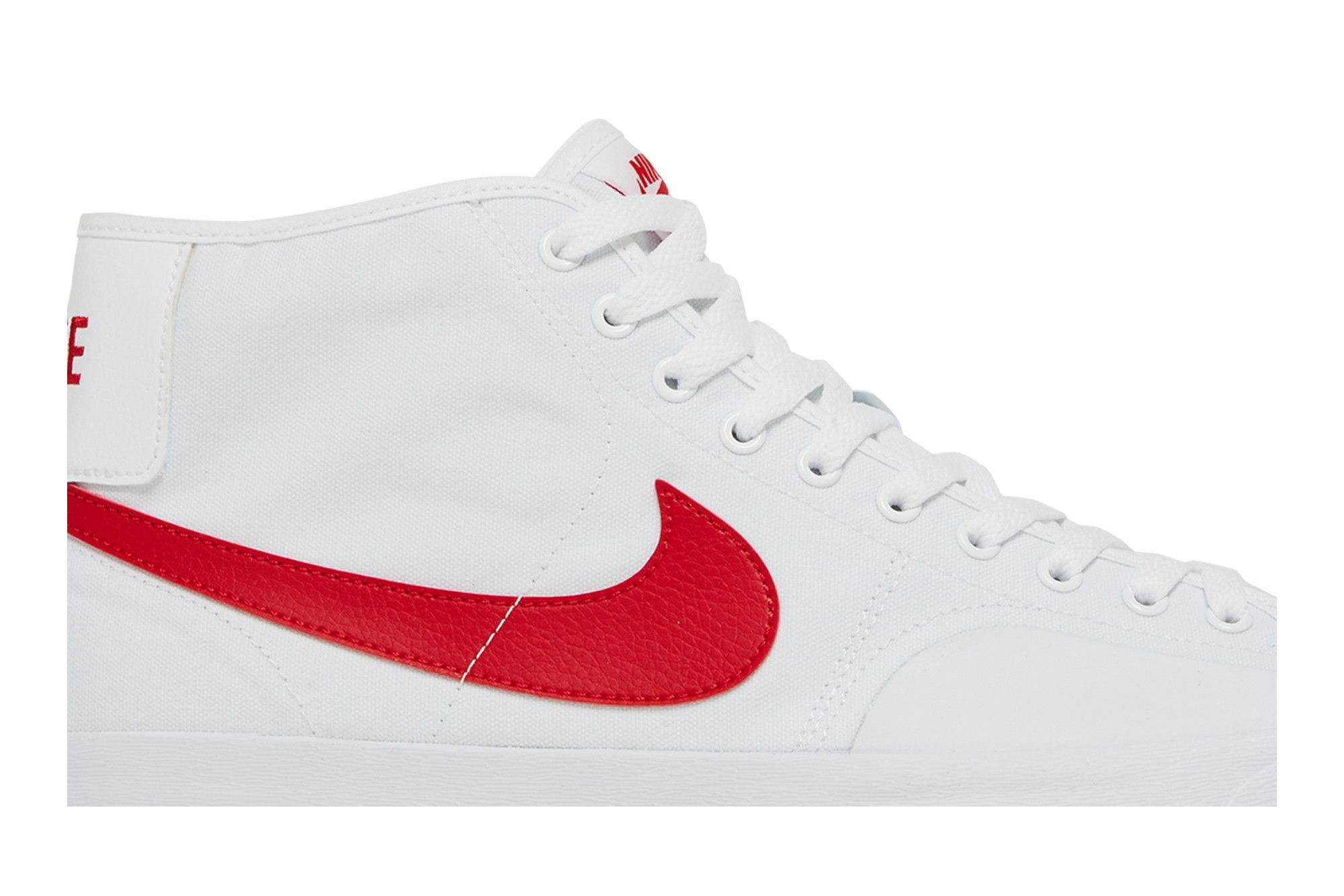 Buy Blazer Court Mid SB White University Red DC8901 101 GOAT CA