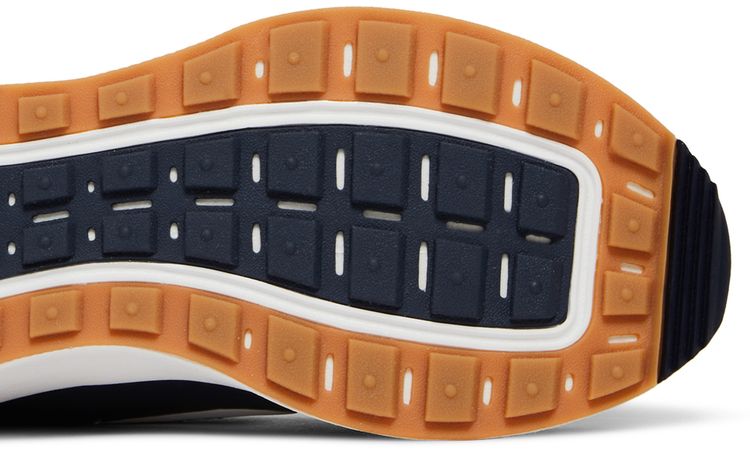 Nike Reposto Obsidian