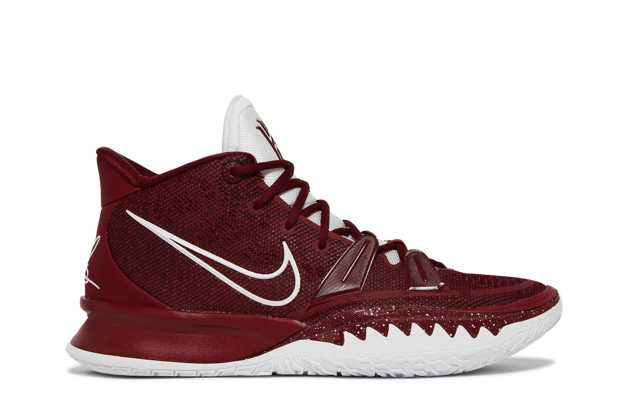 Kyrie maroon deals