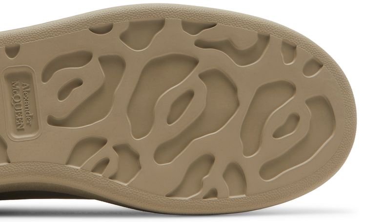 Alexander McQueen Oversized Sneaker Beige Silver