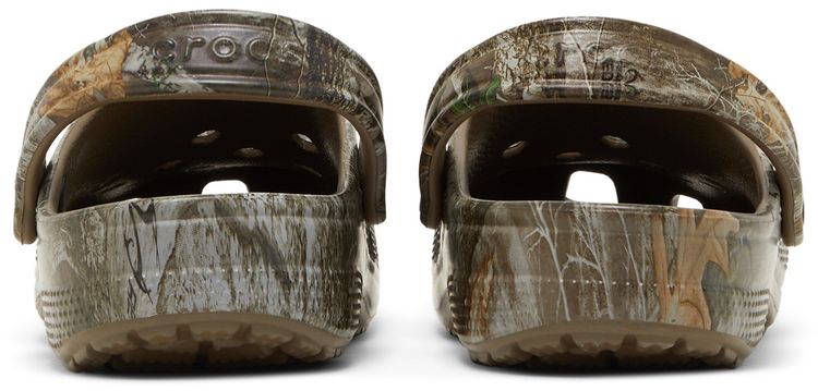 Realtree x Crocs Classic Clog Edge Camo   Walnut