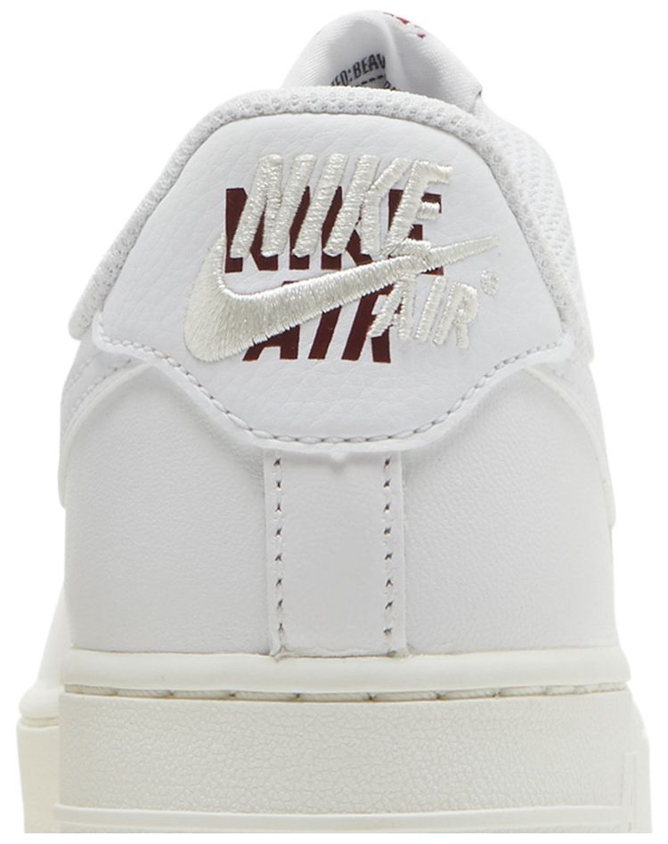 Nike Wmns Air Force 1 07 Premium History of Logos