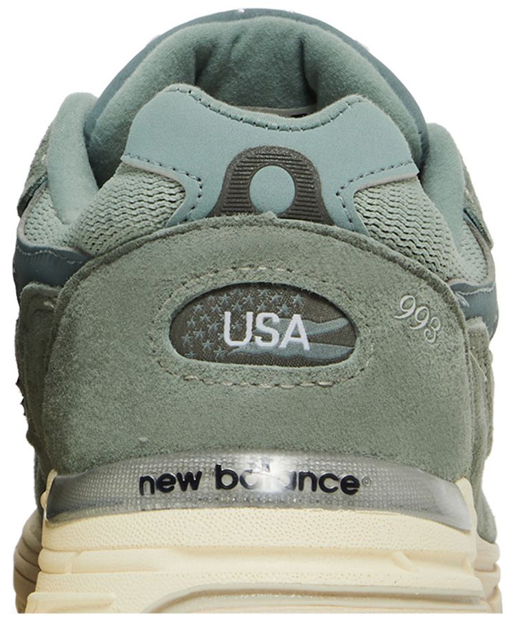New Balance Kith x Wmns 993 Made in USA Pistachio