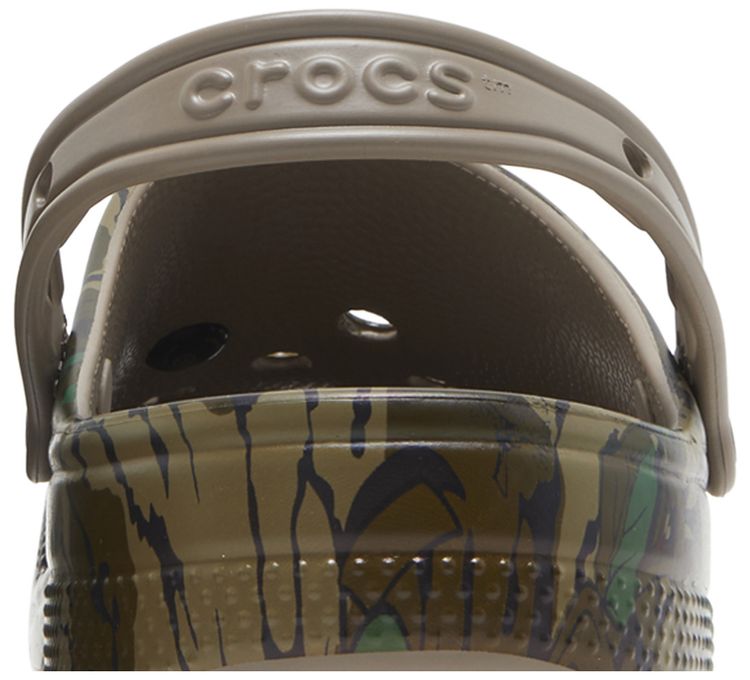 Luke Combs x Crocs Classic Clog Bootlegger