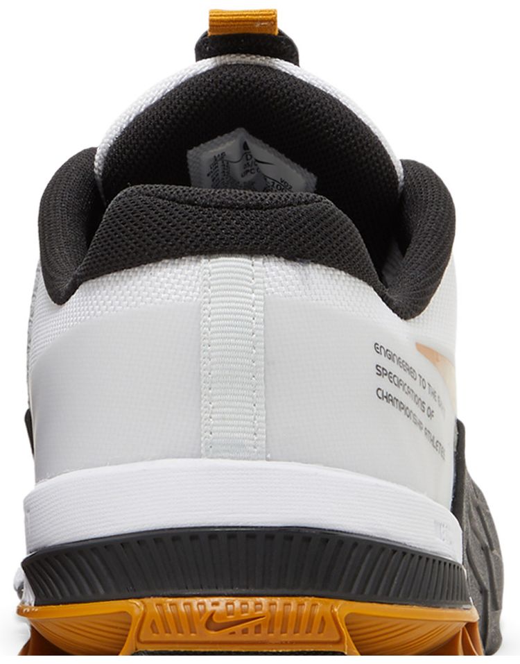 Nike Metcon 8 White Gold Suede