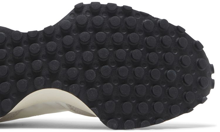 New Balance Wmns 327 Sea Salt Black