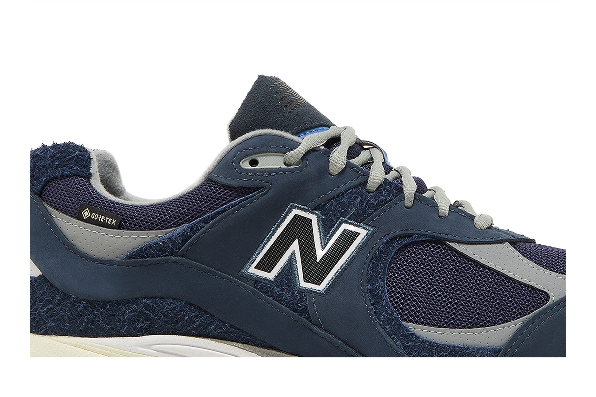 Buy INVINCIBLE x N.HOOLYWOOD x 2002R GORE-TEX 'Blue Moon