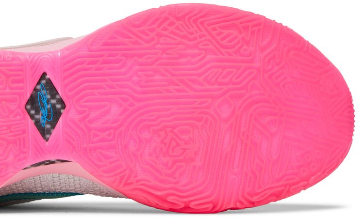 Nike LeBron 20 EP Time Machine