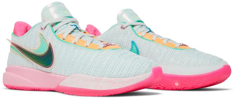 Nike LeBron 20 EP Time Machine