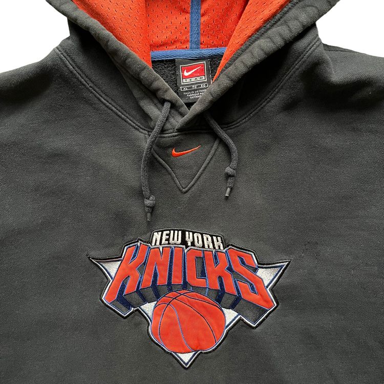 Vintage Nike Center Swoosh New York Knicks Hoodie Black