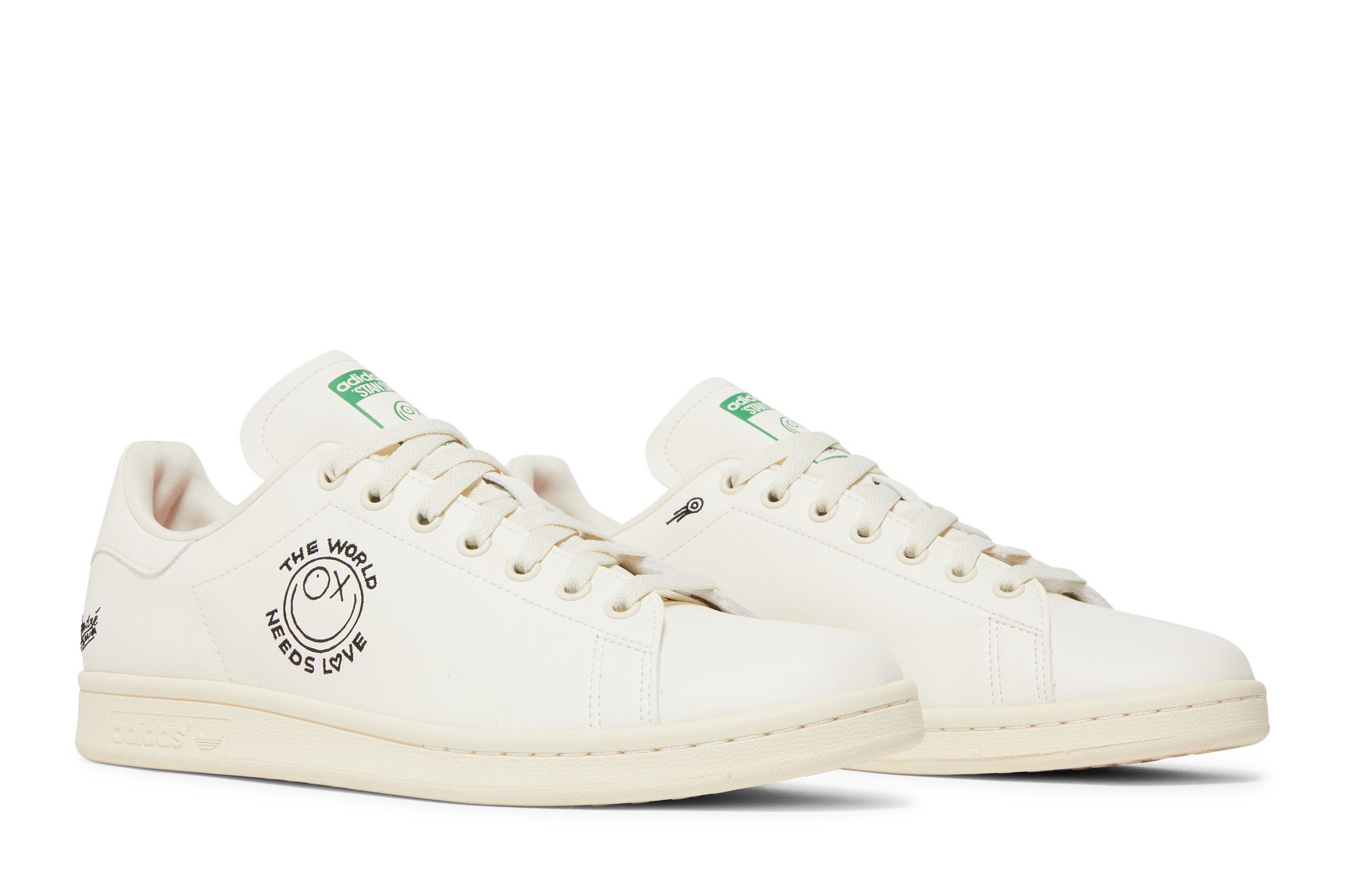 Buy André Saraiva x Stan Smith 'The World Needs Love