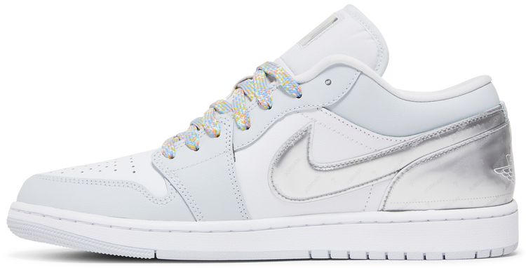 Air Jordan 1 Low SE Tear Away