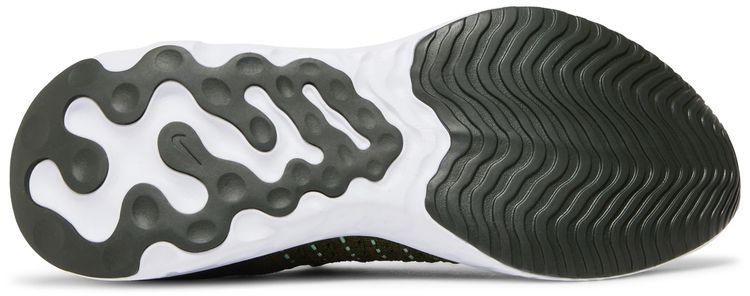 React Phantom Run Flyknit 2 Rough Green Sequoia