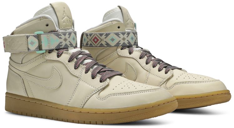 Air Jordan 1 Retro Hi Strap N7