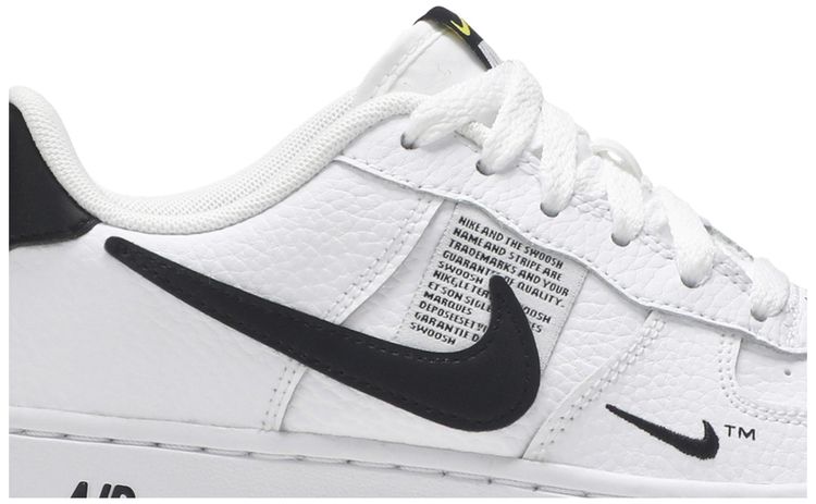 Nike Air Force 1 LV8 Utility GS Overbranding