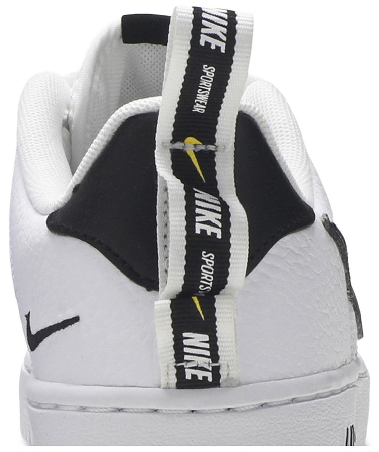 Nike Air Force 1 LV8 Utility GS Overbranding