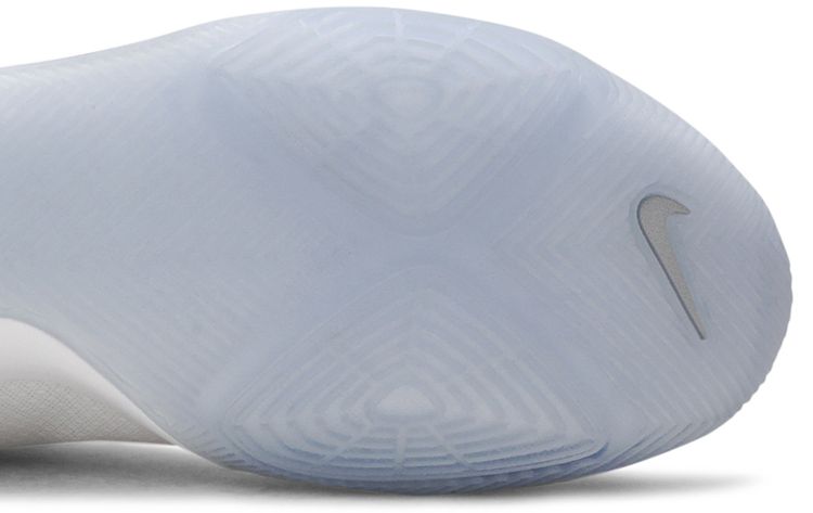 Nike Kyrie 3 White Chrome