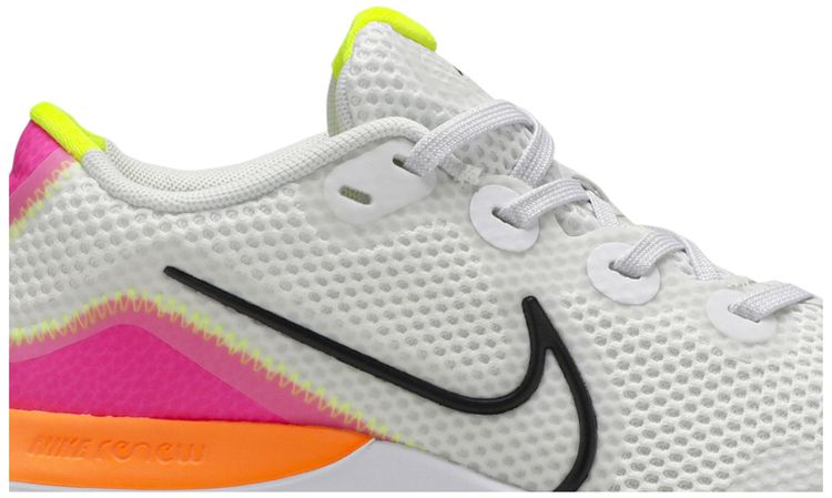 Nike Wmns Renew Run Platinum Pink Blast