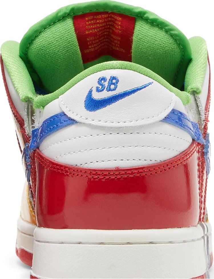 Dunk Low SB Sandy Bodecker