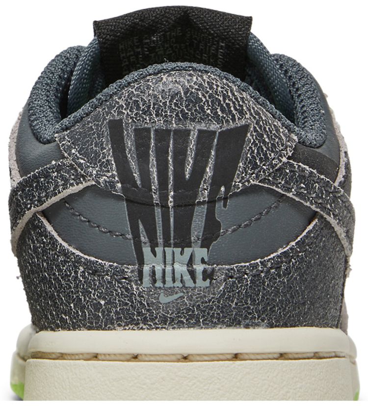 Nike Dunk Low SE TD Halloween   Cauldron