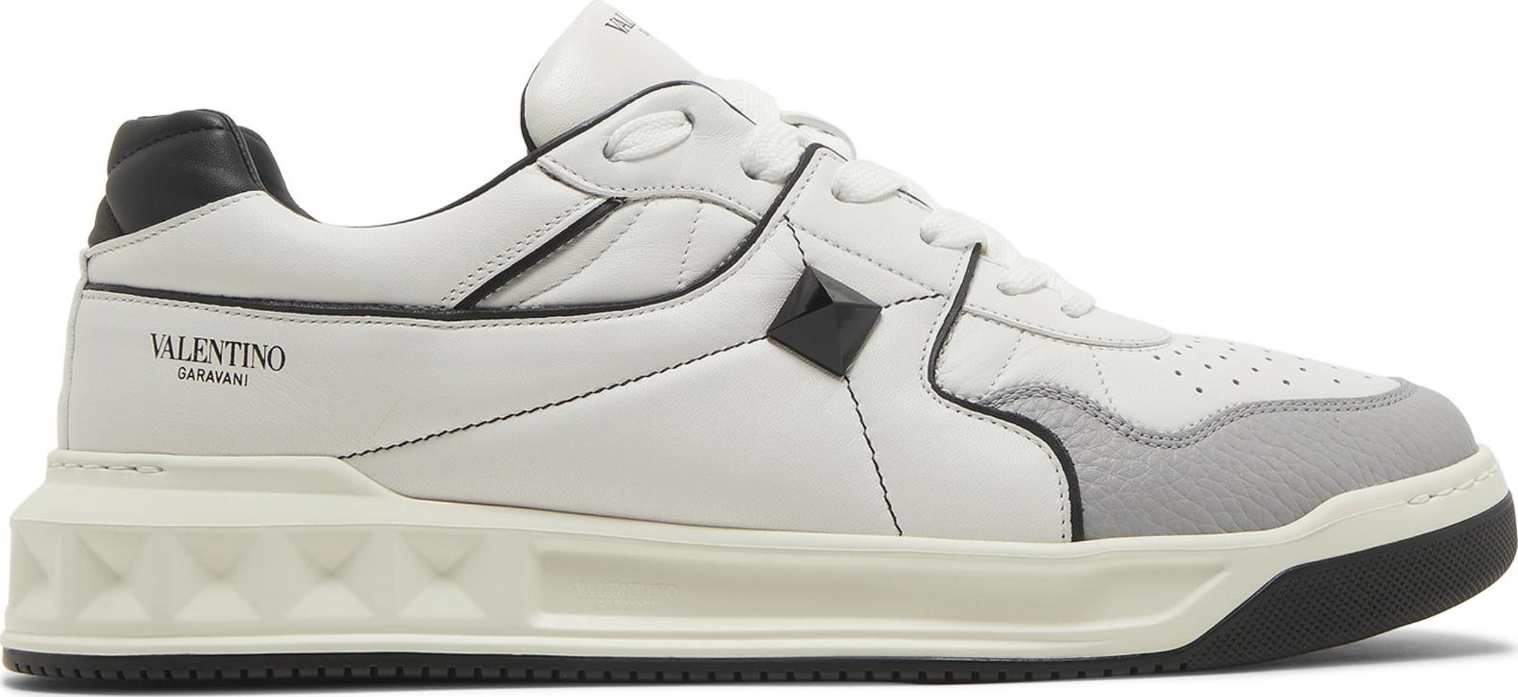 Buy Valentino One Stud Low 'White Black' - WY2S0E71 NWN 0N2 | GOAT