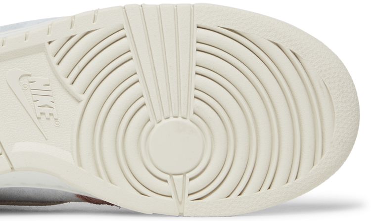 Nike Dunk High Fossil Rose