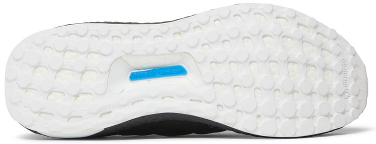 Adidas UltraBoost 40 Breast Cancer Awareness Sample