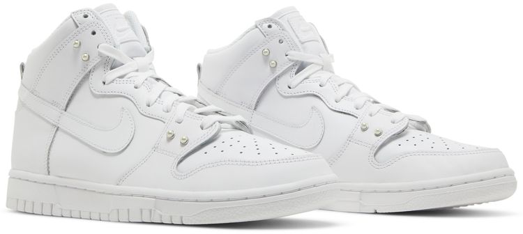 Nike Wmns Dunk High SE Pearl White