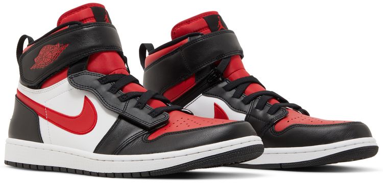 Air Jordan 1 High FlyEase Bred Toe