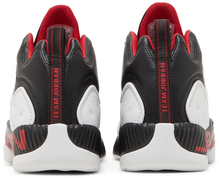 Air Jordan Jumpman Team 2 Chicago 2022
