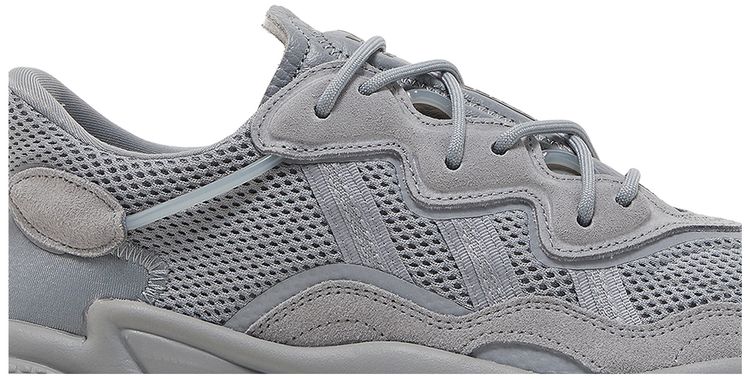 Ozweego Grey