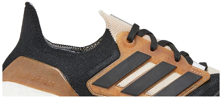 Adidas UltraBoost 22 Made With Nature Black Wonder Taupe